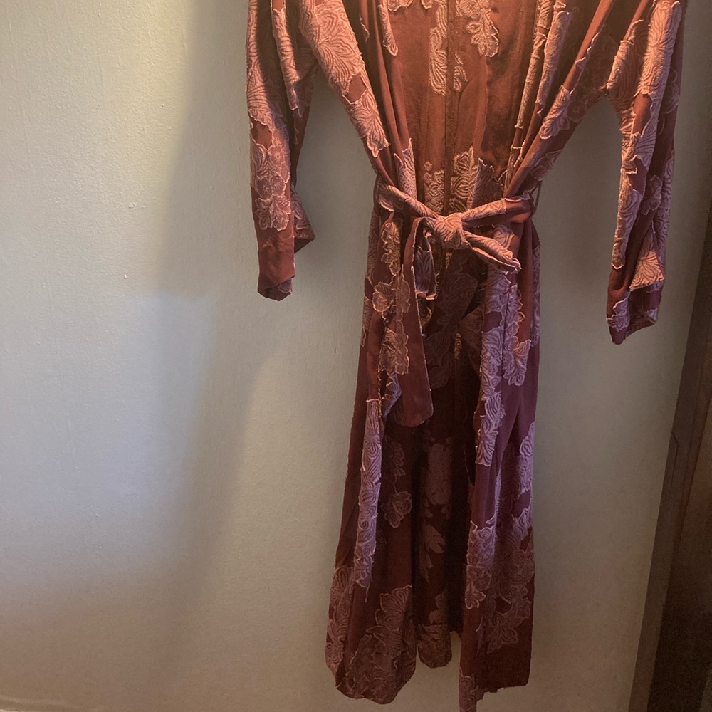 Aritiza Wilfred summer coat.